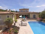 Maison avec piscine et jardin