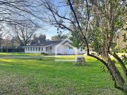 Maison avec piscine et jardin