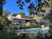 Maison avec piscine et jardin