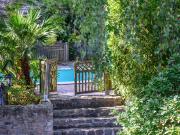 Maison avec piscine et jardin