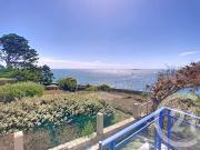 Maison avec piscine et jardin