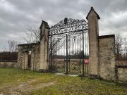Maison avec piscine et jardin