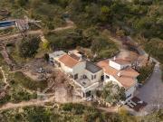 Maison avec piscine et jardin
