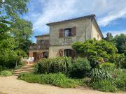 Maison avec piscine et jardin