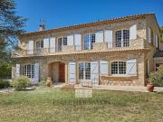 Maison avec piscine et jardin