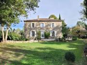 Maison avec piscine et jardin