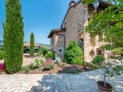 Maison avec piscine et jardin