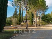 Maison avec piscine et jardin