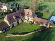 Maison avec piscine et jardin