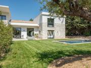 Maison avec piscine et jardin
