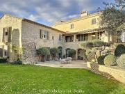 Maison avec piscine et jardin