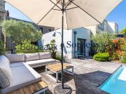 Maison avec piscine et jardin