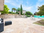 Maison avec piscine et jardin