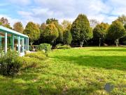 Maison avec piscine et jardin