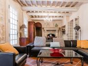 Maison avec piscine et jardin