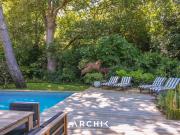 Maison avec piscine et jardin