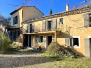 Maison avec piscine et jardin