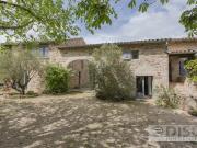 Maison avec piscine et jardin