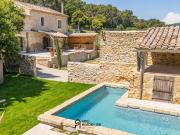 Maison avec piscine et jardin