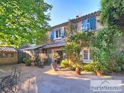 Maison avec piscine et jardin
