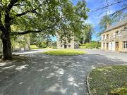 Maison avec piscine et jardin