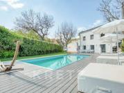 Maison avec piscine et jardin