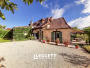 Maison avec piscine et jardin