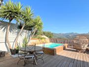 Maison avec piscine et jardin
