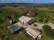 Maison avec piscine et jardin