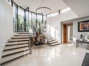 Maison avec piscine et jardin