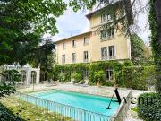 Maison avec piscine et jardin