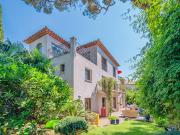 Maison avec piscine et jardin