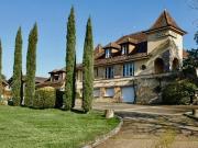 Maison avec piscine et jardin