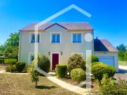 Maison avec piscine et jardin