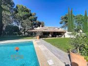 Maison avec piscine et terrasse