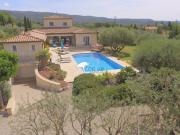 Maison avec piscine et jardin