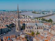 Maison avec piscine et jardin