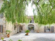 Maison avec piscine et jardin
