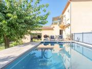 Maison avec piscine et jardin
