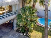 Maison avec piscine et jardin