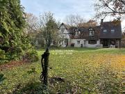 Maison avec piscine et jardin