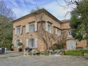 Maison avec piscine et jardin