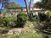 Maison avec piscine et jardin