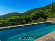 Maison avec piscine et jardin