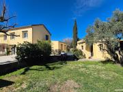 Maison avec piscine et jardin