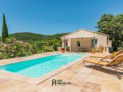 Maison avec piscine et jardin