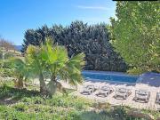 Maison avec piscine et jardin