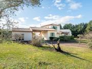 Maison avec piscine et jardin