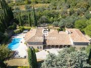 Maison avec piscine et jardin
