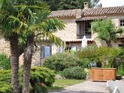 Maison avec piscine et jardin